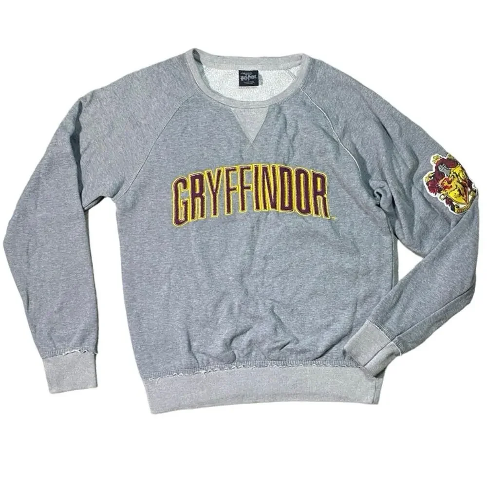 Harry Potter Gryffindor Universal Studios Sweater - M